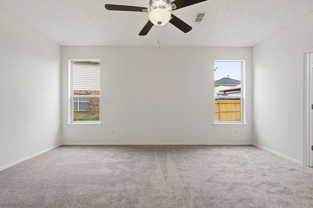 725 Parkford Lane, Arlington, TX 76001
