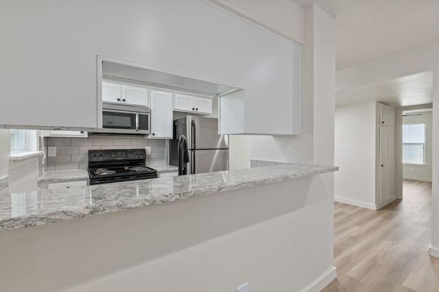 3819 Southway DR 220, Austin, TX 78704