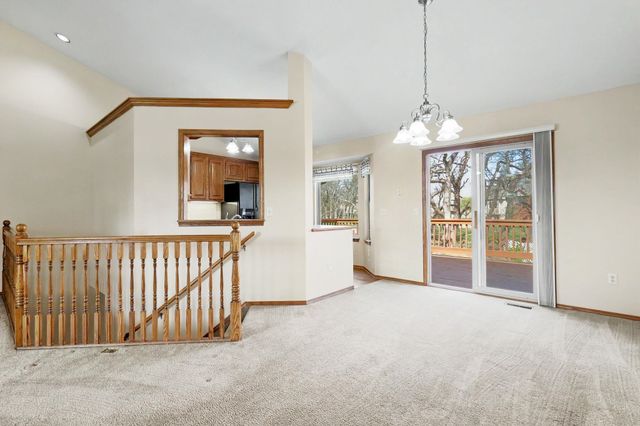 542 E Cheyenne Ct, Kechi, KS 67067