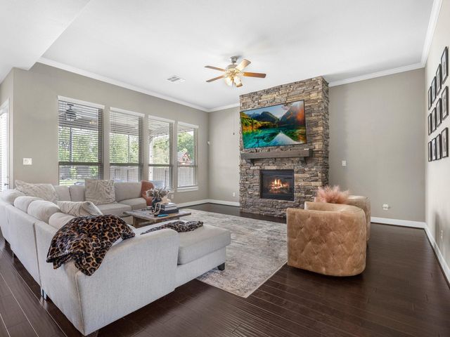 24910 Meadowthorn Crest Lane, Katy, TX 77494