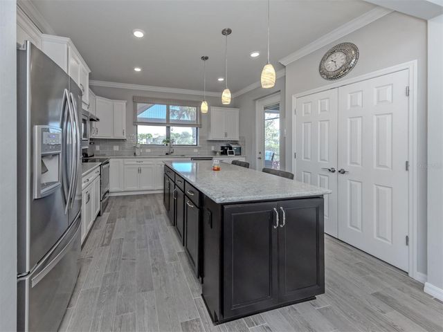 13858 CAMPOLEONE STREET, Venice, FL 34293