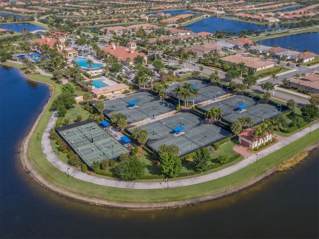 13858 CAMPOLEONE STREET, Venice, FL 34293