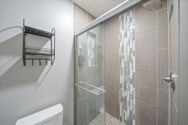 8230 W 99th Street, Overland Park, KS 66212