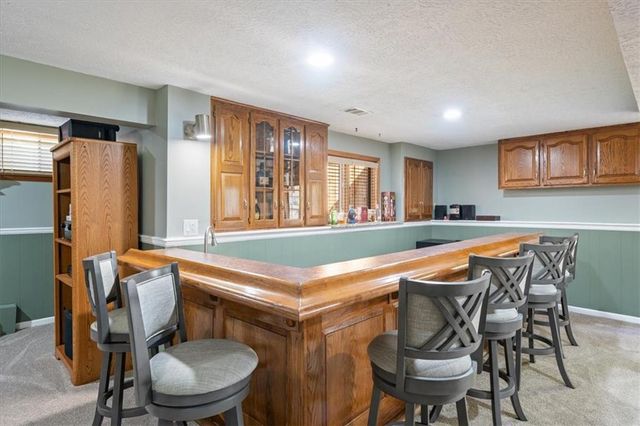 8230 W 99th Street, Overland Park, KS 66212