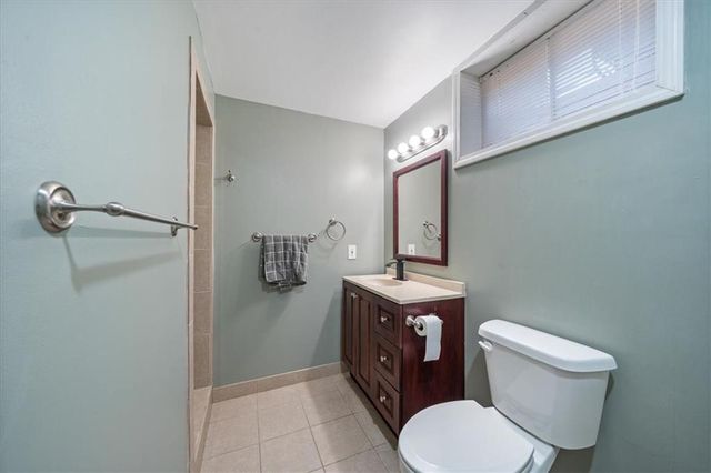 8230 W 99th Street, Overland Park, KS 66212