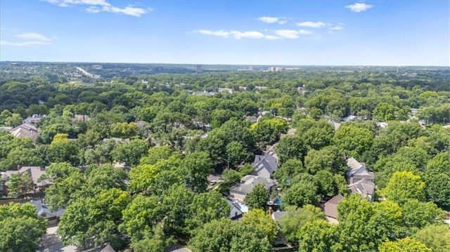 8230 W 99th Street, Overland Park, KS 66212