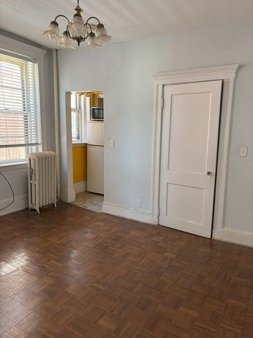 5 Braemore Road 10, Boston, MA 02135