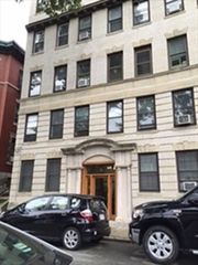 5 Braemore Road 10, Boston, MA 02135