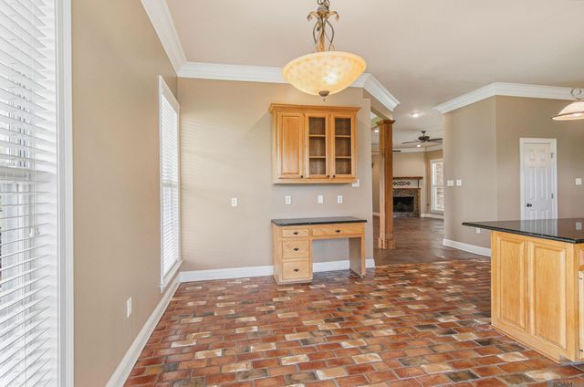 7681 Amite Church Rd, Denham Springs, LA 70706