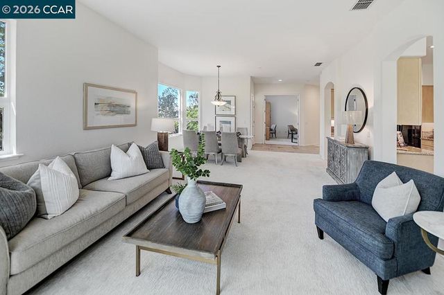 587 High Eagle Ct, Walnut Creek, CA 94595