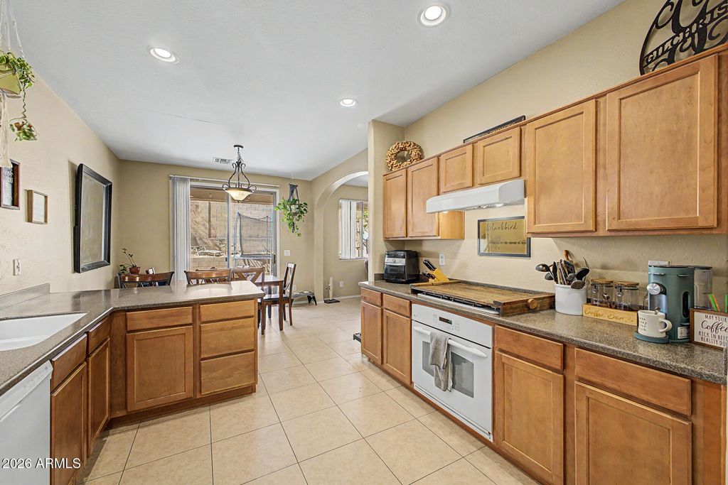 1638 W COTTONWOOD Lane, Phoenix, AZ 85045 — photo 3