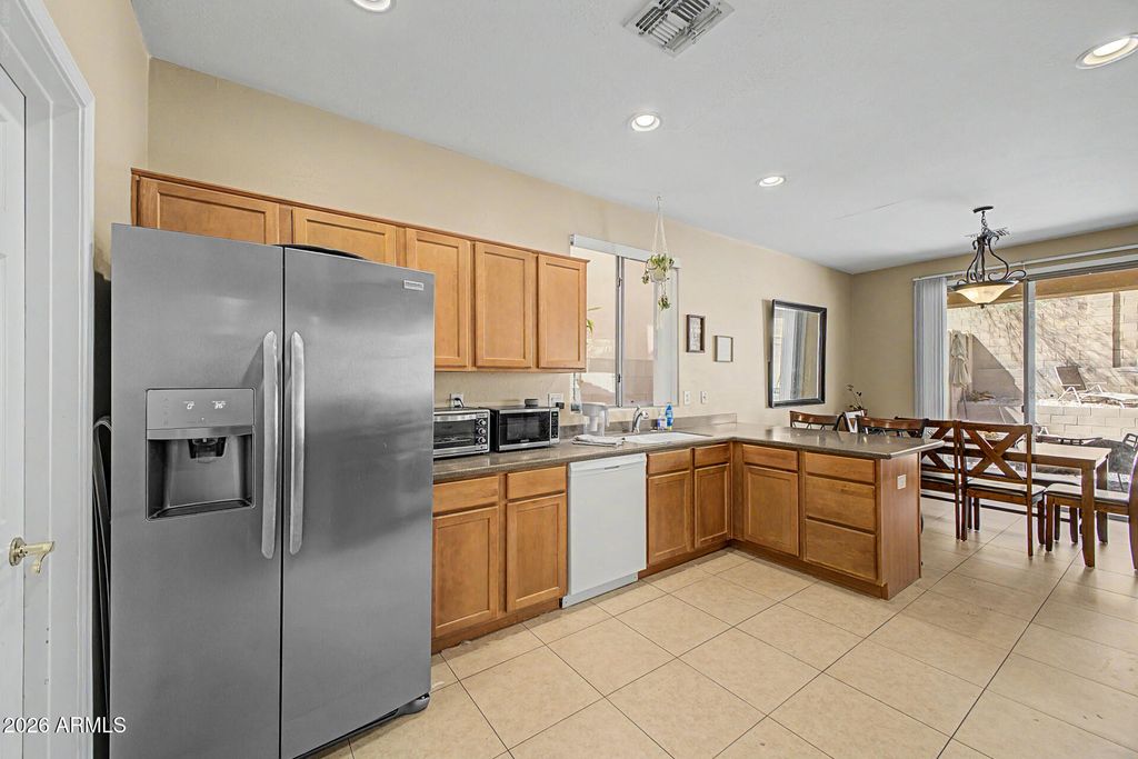 1638 W COTTONWOOD Lane, Phoenix, AZ 85045 — photo 5
