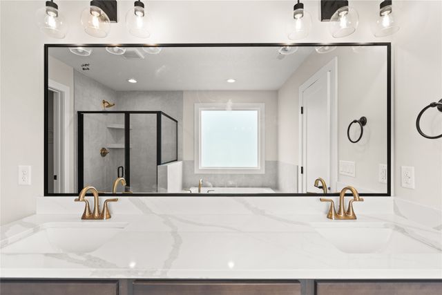 895 Hamilton Road, Waukee, IA 50263