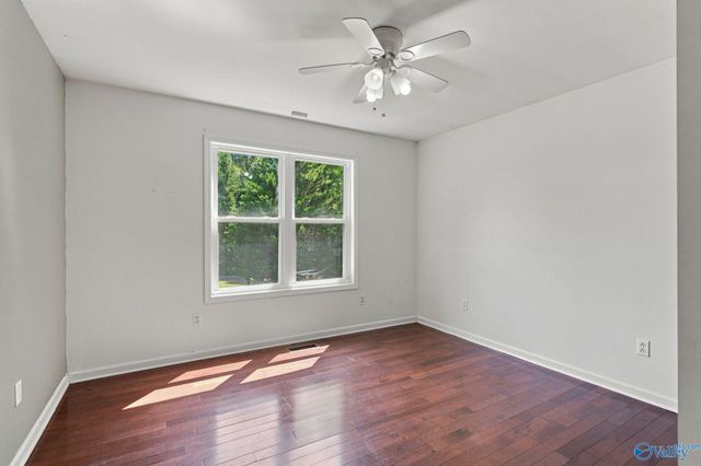300 County Road 1292, Vinemont, AL 35179