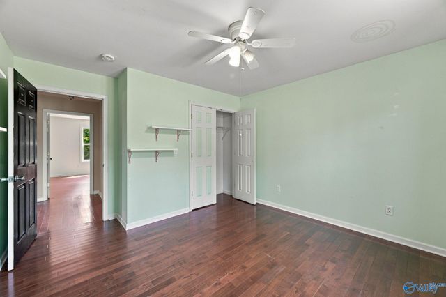 300 County Road 1292, Vinemont, AL 35179