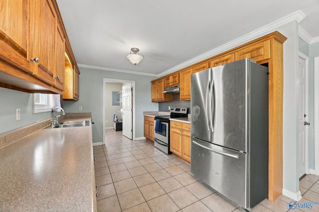 300 County Road 1292, Vinemont, AL 35179
