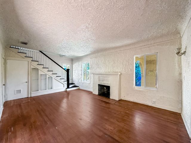 619 30th Street, West Palm Beach, FL 33407