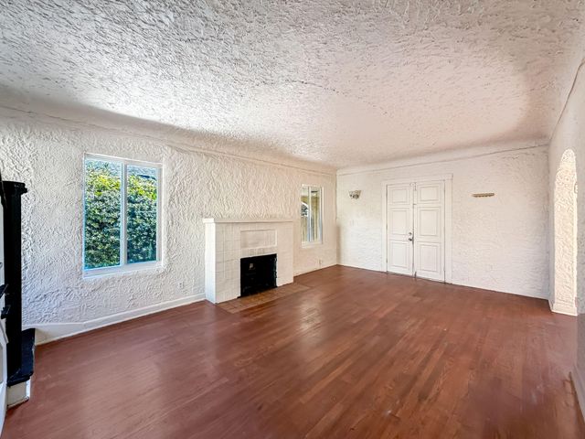 619 30th Street, West Palm Beach, FL 33407