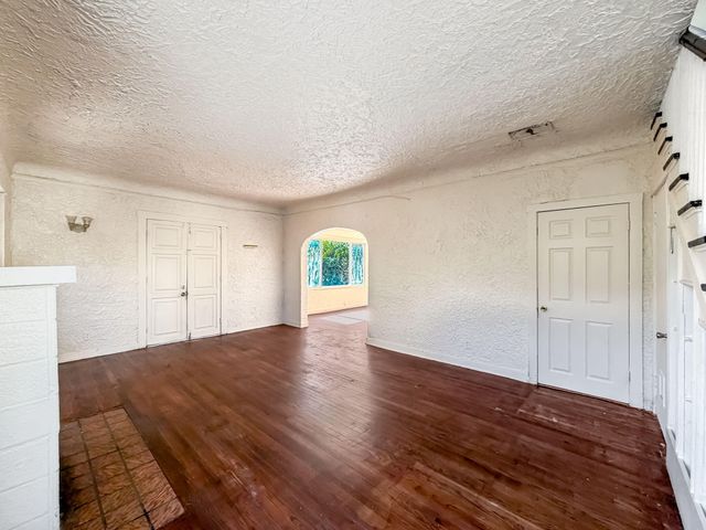 619 30th Street, West Palm Beach, FL 33407