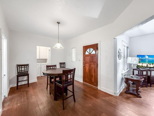 619 30th Street, West Palm Beach, FL 33407