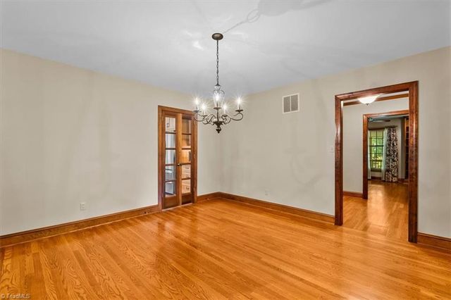5264 Williard Road, Oak Ridge, NC 27310
