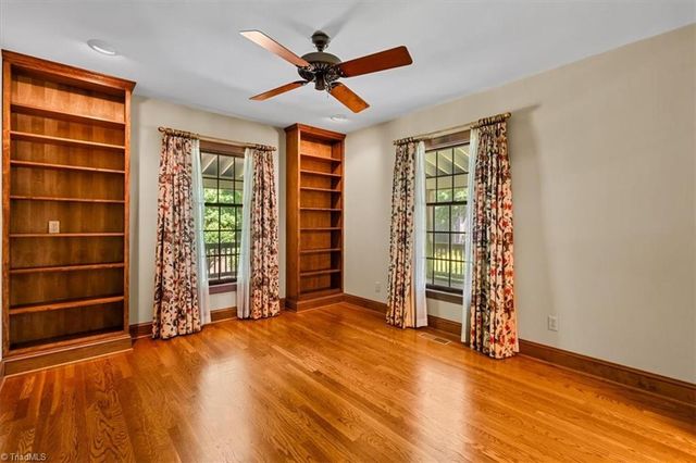 5264 Williard Road, Oak Ridge, NC 27310