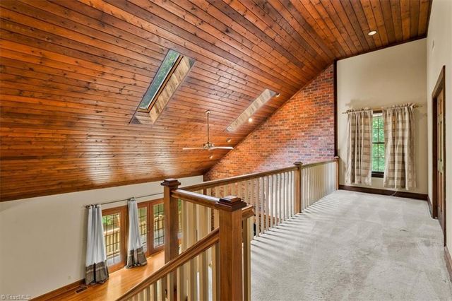 5264 Williard Road, Oak Ridge, NC 27310