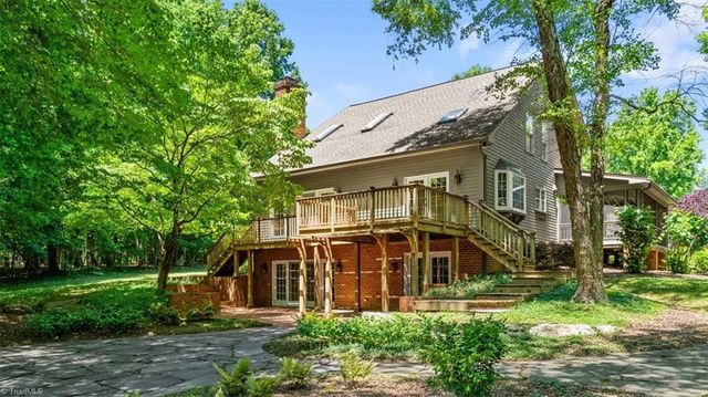 5264 Williard Road, Oak Ridge, NC 27310