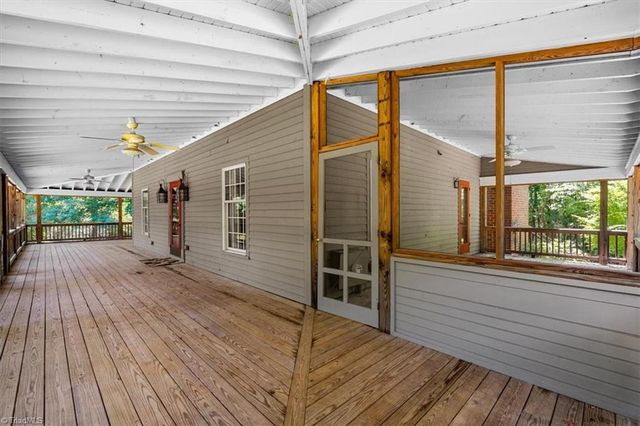 5264 Williard Road, Oak Ridge, NC 27310