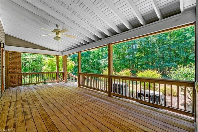5264 Williard Road, Oak Ridge, NC 27310