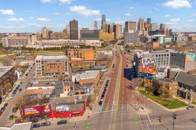 2564 Michigan Avenue, Detroit, MI 48216