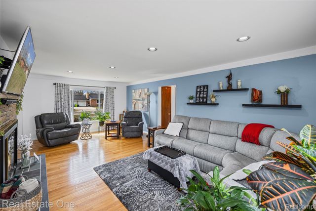 22761 STAIR Drive, Clinton Charter Township, MI 48036