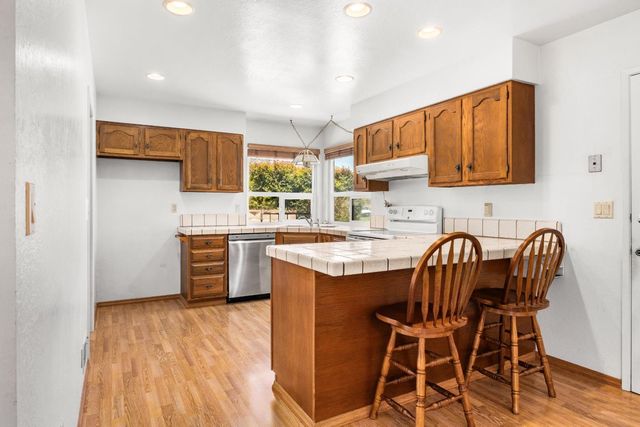 459 Vivienne Drive, Watsonville, CA 95076