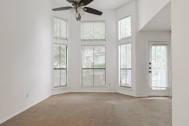 3420 Country Club Drive W 214, Irving, TX 75038