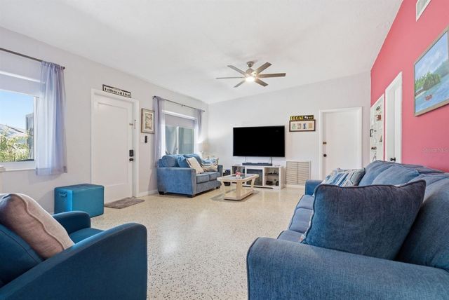 5126 104TH STREET N, St Petersburg, FL 33708