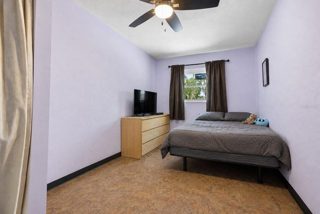 5126 104TH STREET N, St Petersburg, FL 33708