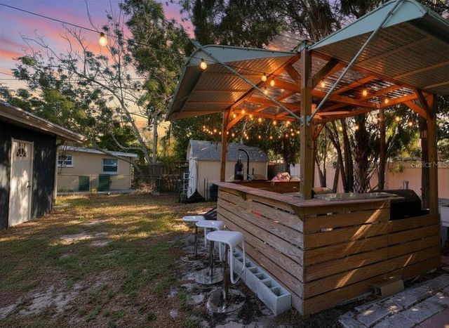 5126 104TH STREET N, St Petersburg, FL 33708