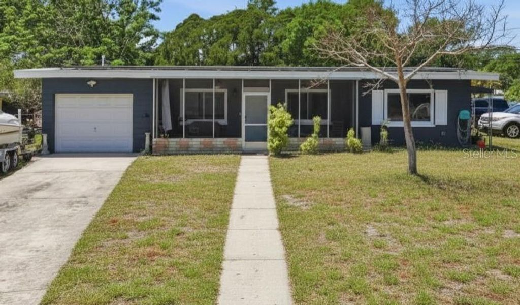 5126 104TH STREET N, St Petersburg, FL 33708