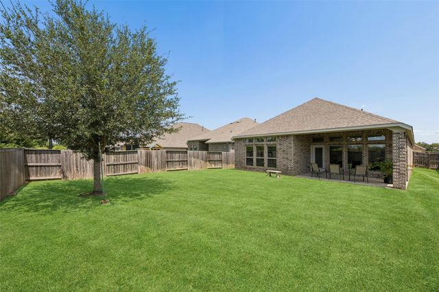 9230 Eckert Road, Iowa Colony, TX 77583