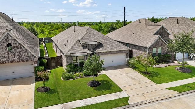 9230 Eckert Road, Iowa Colony, TX 77583