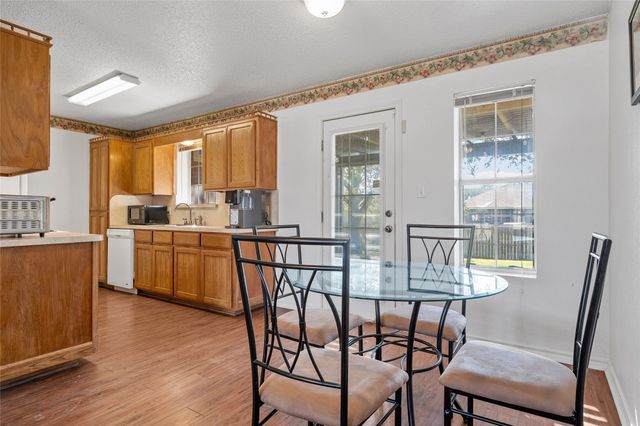 1310 Saratoga, Bellmead, TX 76705