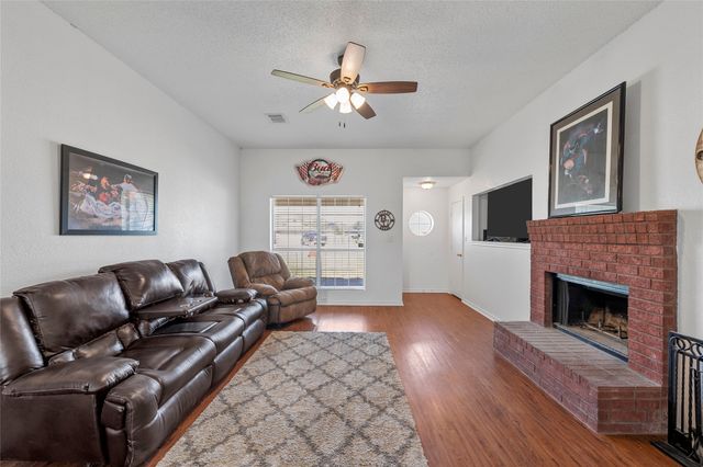 1310 Saratoga, Bellmead, TX 76705