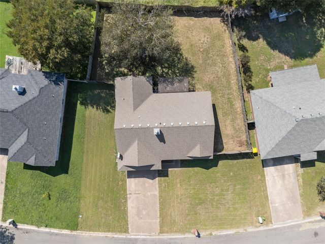 1310 Saratoga, Bellmead, TX 76705