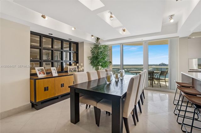 7000 Island Blvd 2802, Aventura, FL 33160