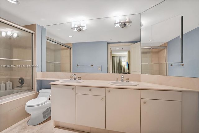 7000 Island Blvd 2802, Aventura, FL 33160