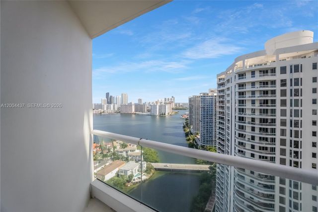 7000 Island Blvd 2802, Aventura, FL 33160