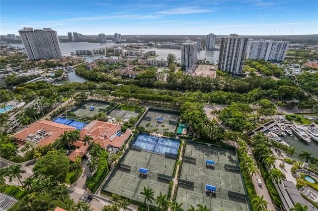 7000 Island Blvd 2802, Aventura, FL 33160