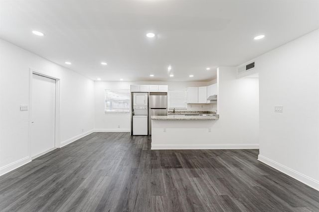 233 Brittany E, Delray Beach, FL 33446