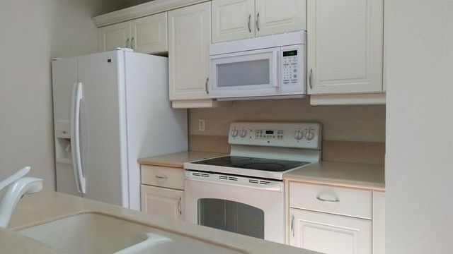 2931 Hope Valley Street 406, West Palm Beach, FL 33411