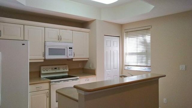 2931 Hope Valley Street 406, West Palm Beach, FL 33411